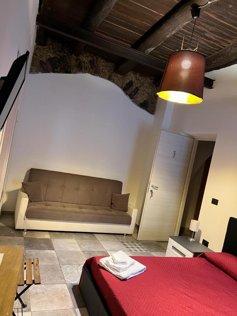 B&B Palazzo Fruscione ซาแลร์โน ภายนอก รูปภาพ